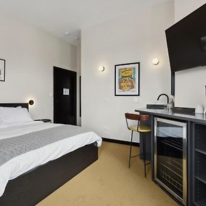 Logan Square Sro Hotel